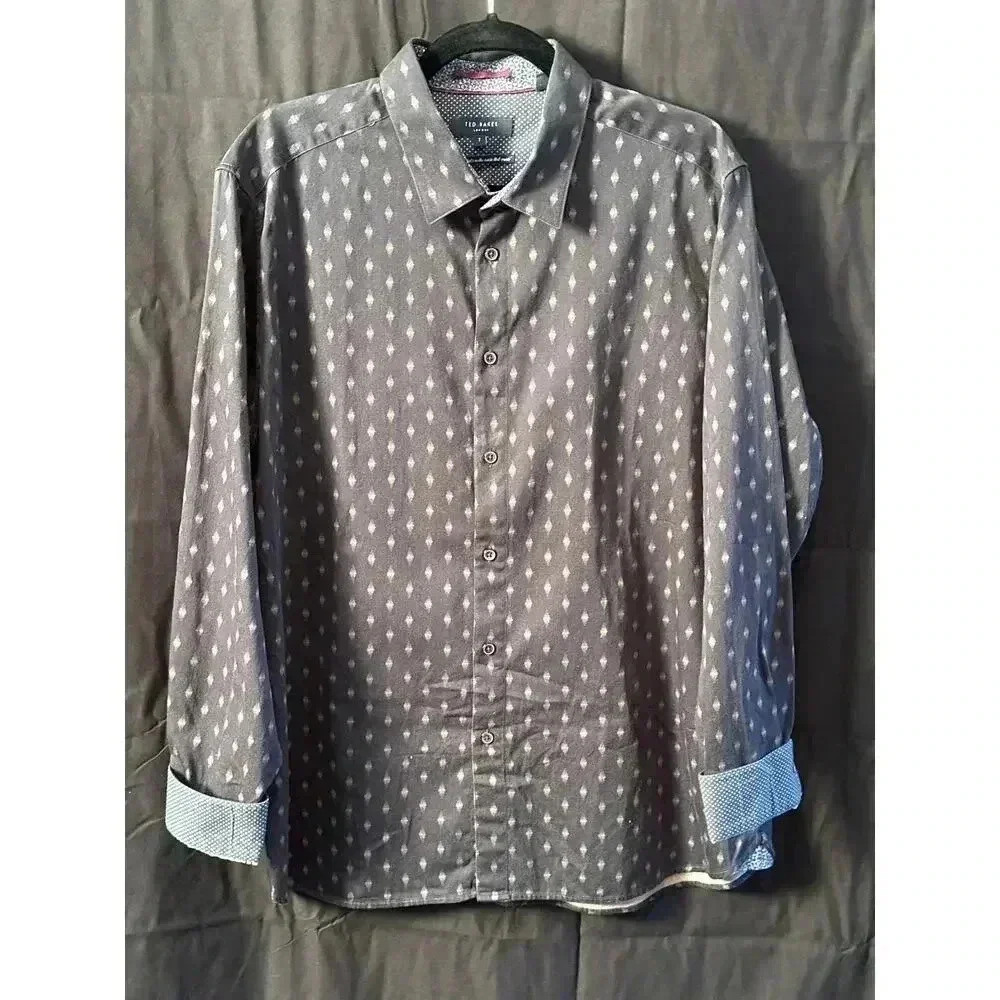 Men’s Ted Baker Button Down Black/pink diamond pattern Size 7